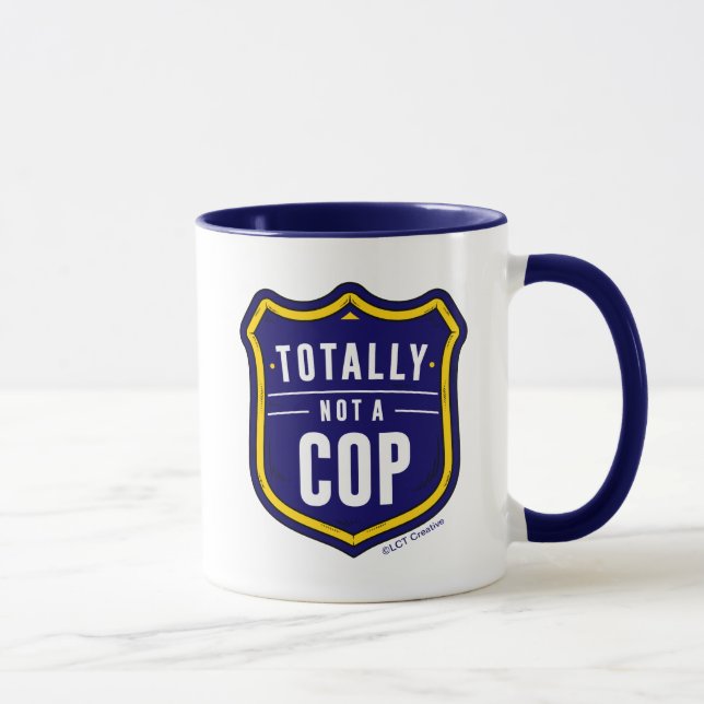 Caneca Totalmente Não É Um Policial (Direita)