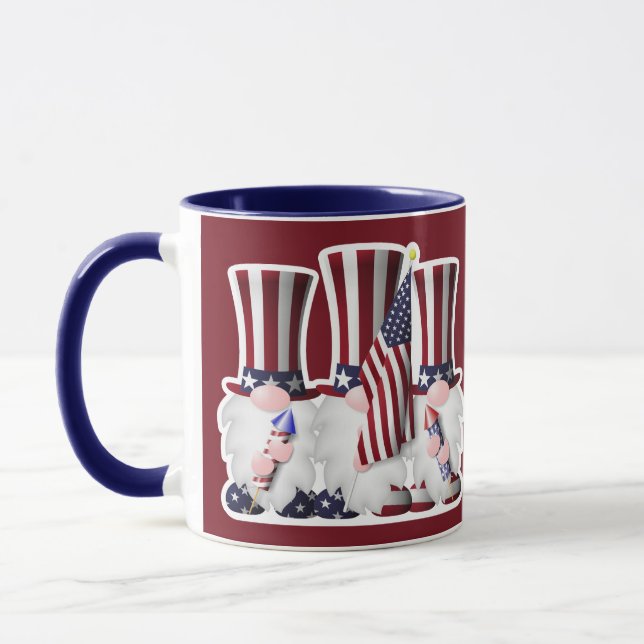 Caneca Três Gnomos Patrióticos Americanos (Esquerda)