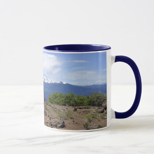Caneca Três irmãs do montículo preto (Direita)