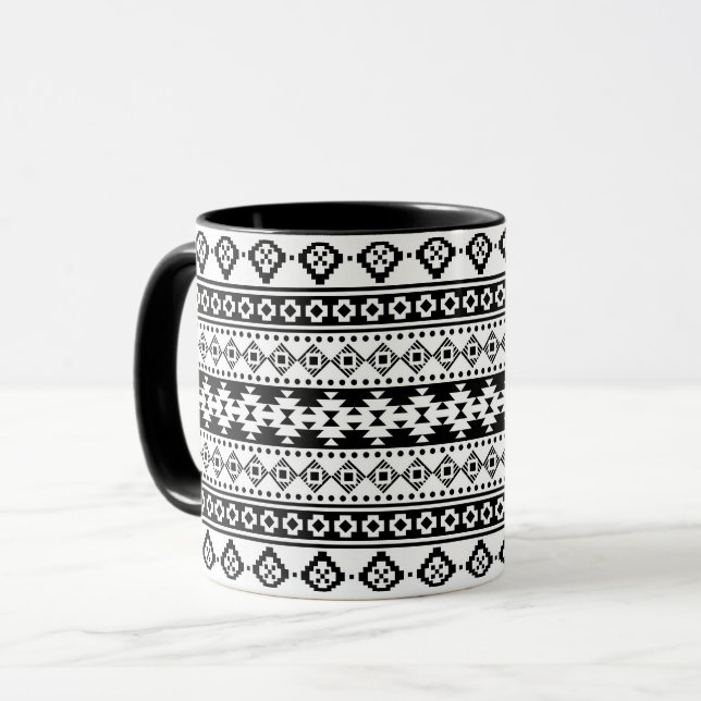 Caneca Tribal Geométrico em Preto e Branco (Frente Esquerda)