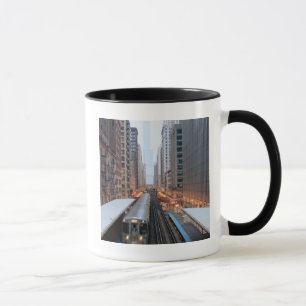 Caneca Trilho elevado em Chicago do centro sobre Wabash