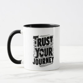 Caneca Trust Your Journey Vertical Typography Art