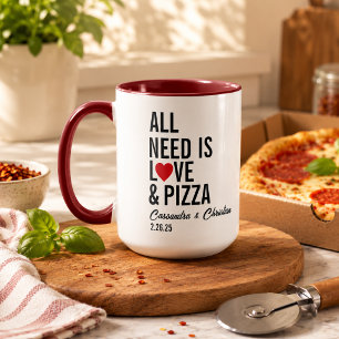 Caneca Tudo o que Você Precisa É Amor e Guardanapos de Pi