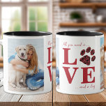 Caneca Tudo o que você precisa é amor e um cão personaliz<br><div class="desc">Apresentando o Love with Paw Print Coffee Mug - a adição perfeita a qualquer coleção de amantes de cachorros. Esta caneca moderna e na moda apresenta um design ousado que seguramente lhe chama atenção. Com sotaques cor-de-rosa-chic e estampas de pata adoráveis, esta caneca é simultaneamente fofa e funcional. Feita de...</div>