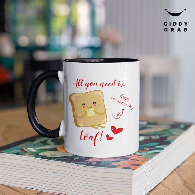 Caneca Tudo Que Você Precisa É Feliz dia de os namorados  (Criador carregado)