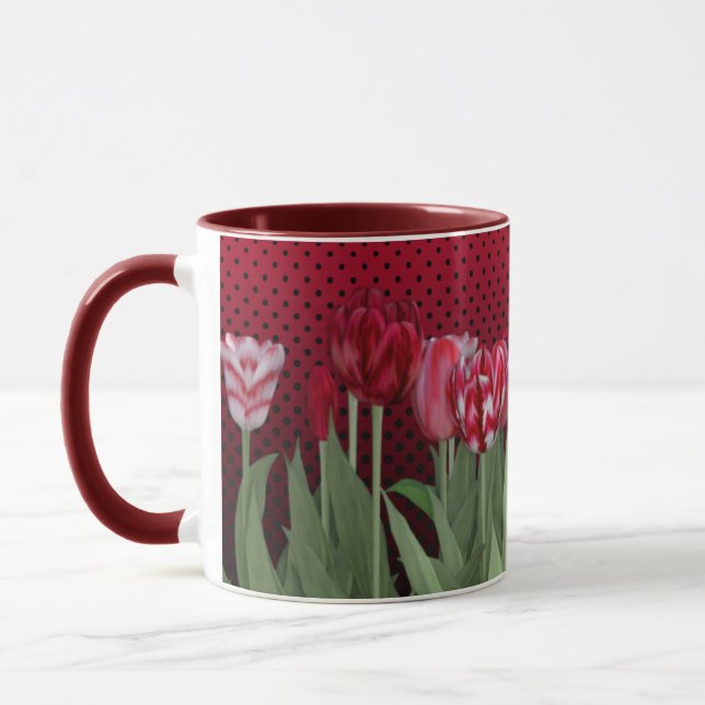 Caneca Tulipas Vermelhas no Gradiente (Esquerda)