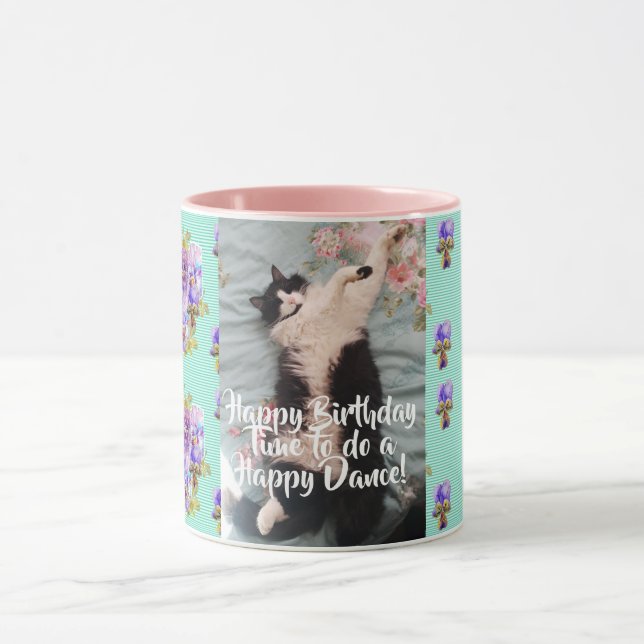 Caneca Tuxedo Gato Engraçado Dança Feliz Aniversário Mug  (Centro)