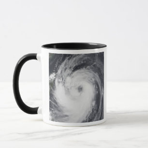 Caneca Typhoon Chaba no oceano Pacífico ocidental