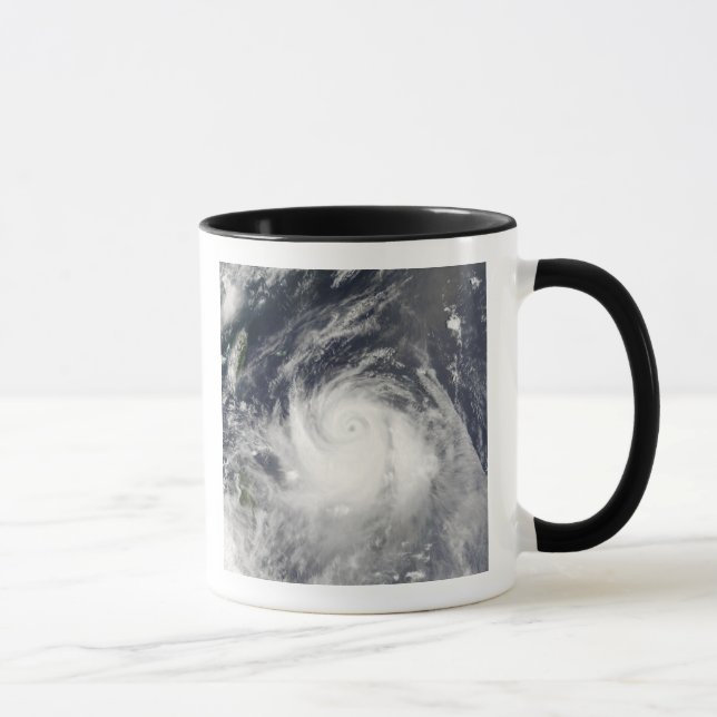 Caneca Typhoon Ewiniar (Direita)