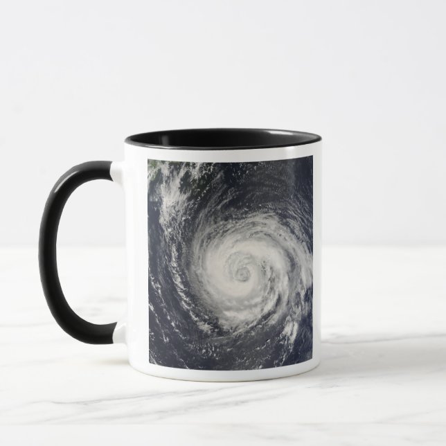Caneca Typhoon Fitow (Esquerda)