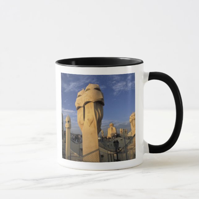 Caneca UE, Espanha, Catalunha, Barcelona. Antonio Gaudi (Direita)