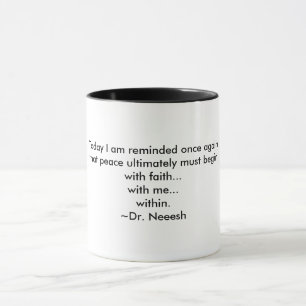 Caneca Um copo da sabedoria: A paz começa dentro -
