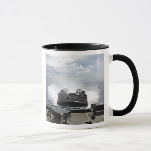 Caneca Um coxim de ar da barca de descarregamento