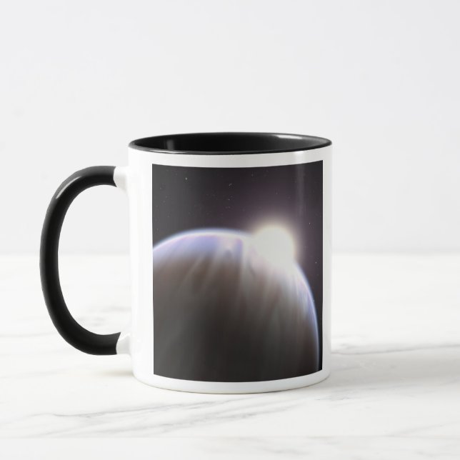 Caneca Um planeta extrassolar com sua estrela-mãe (Esquerda)