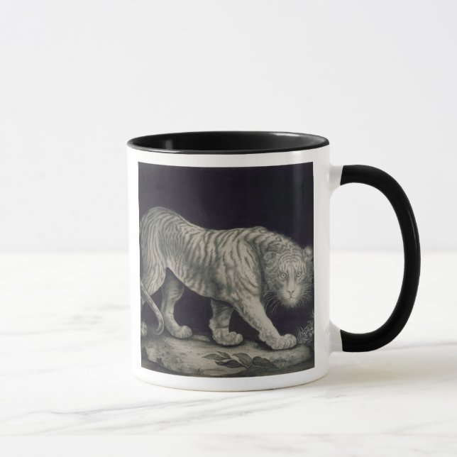Caneca Um tigre Prowling (lápis no papel) (Direita)
