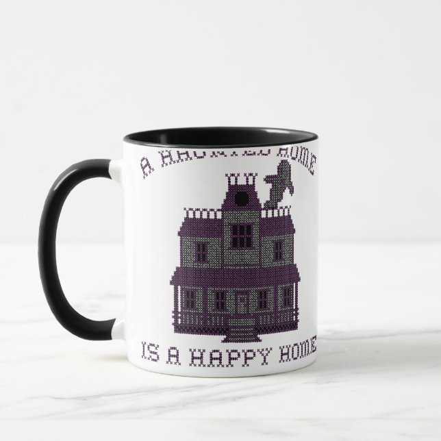 Caneca Uma casa assombrada é um forte palito (Esquerda)