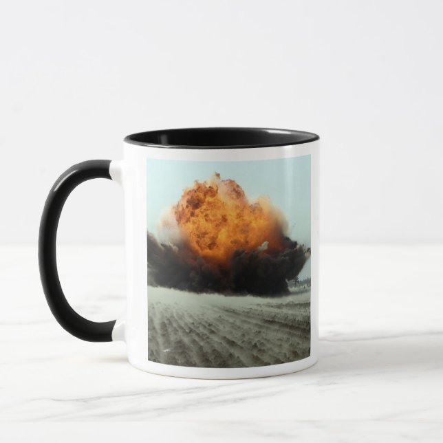 Caneca Uma explosão explode (Esquerda)