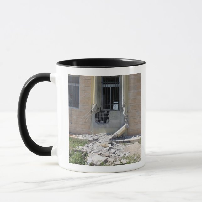 Caneca Uma Granada Propulsada De Foguete (Esquerda)