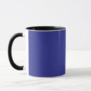 Caneca uma parede azul com um relógio