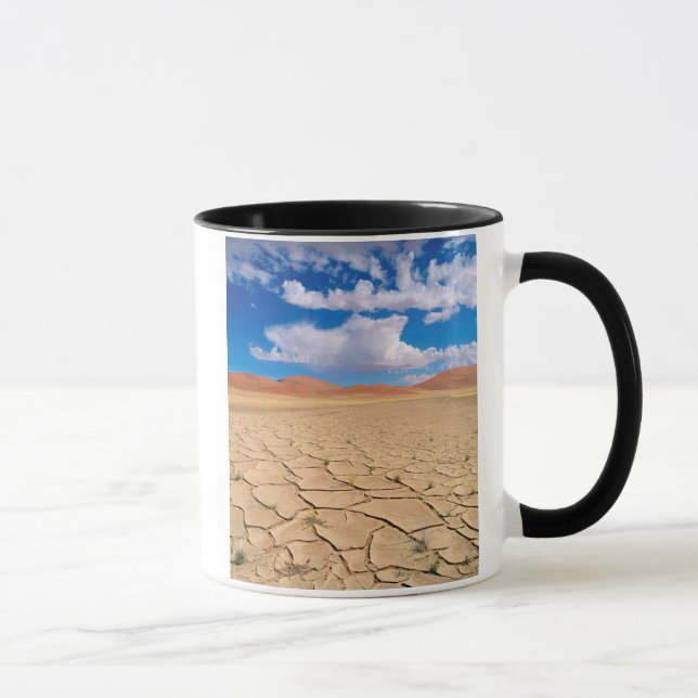 Caneca Uma planície desértica rachada (Direita)