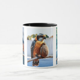 Caneca Un bel oiseau perché sur une branche.