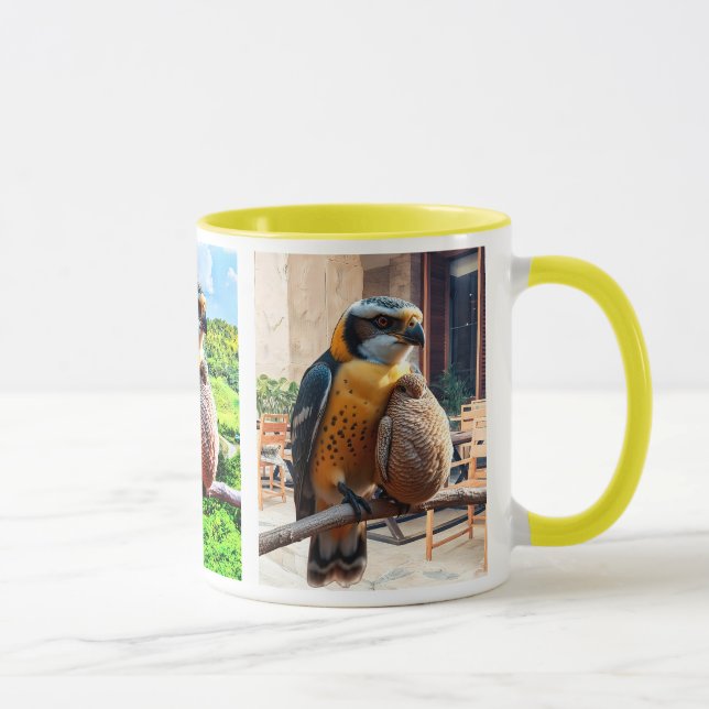 Caneca Un faucon veille sur son petit fauconneau. (Direita)