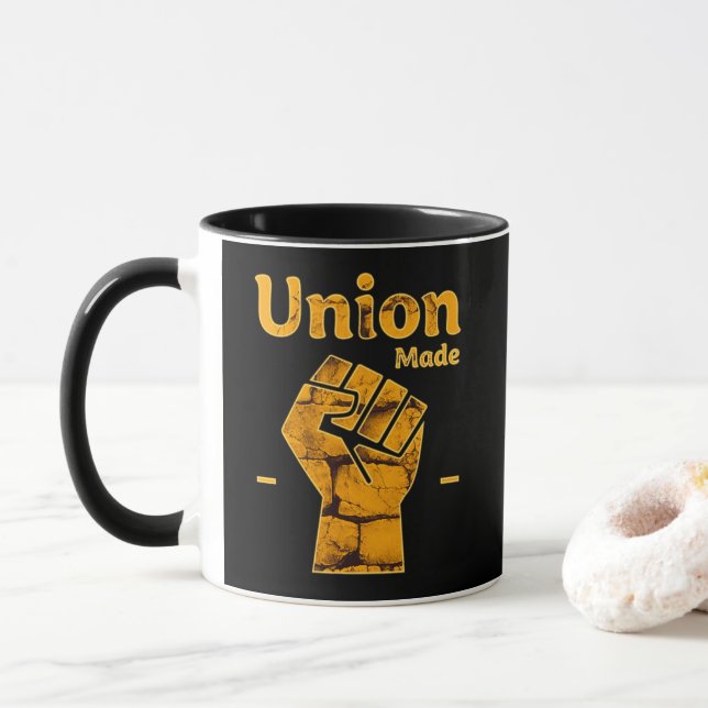Caneca Union Made Worker Fist Labor Day Design (Com Donut)