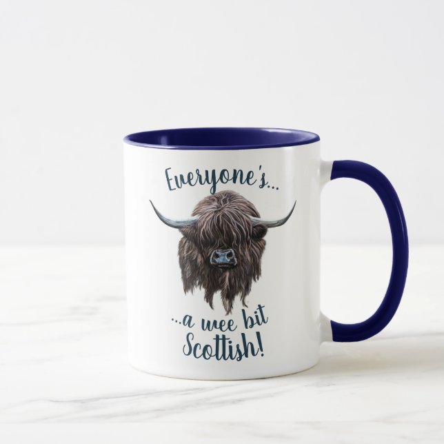 Caneca Vaca das montanhas, um Scottish pequenino do (Direita)