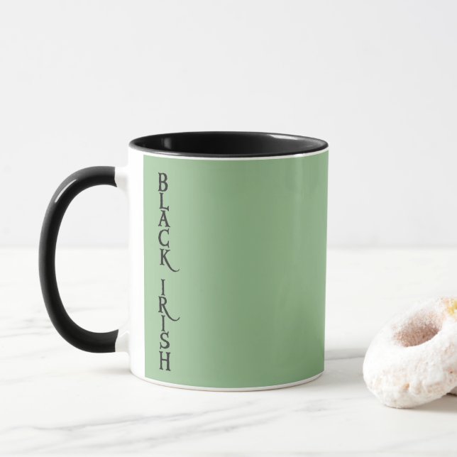 Caneca verde-negra irlandesa (Com Donut)