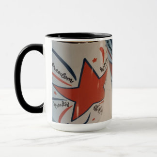 caneca vermelha branca e azul de 4 de julho