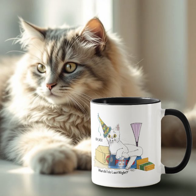 Caneca Véspera de ano novo Gato Engraçado (Criador carregado)