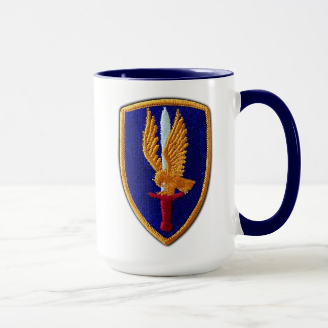 Caneca Vetes da Brigada de Aviação de 1ruas AVN BDE (Direita)