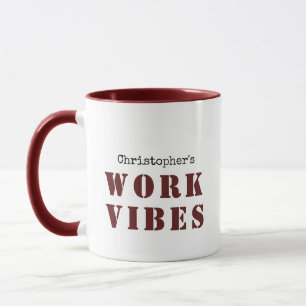 CANECA VIBAS DE TRABALHO DE TEXTO E NOME PERSONALIZADO DO