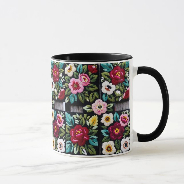 Caneca Vibrant Floral Embroidery Quartet on Black (Direita)