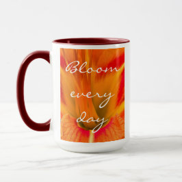 Caneca Vibrant orange daylily macro garden floral