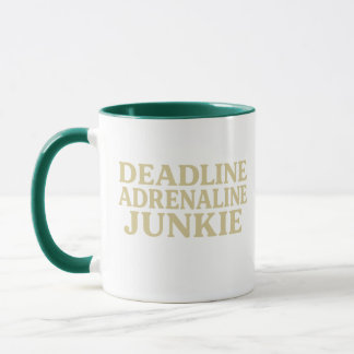 Caneca Viciado em Adrenalina de Prazo