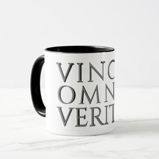 Caneca VINCIT OMNIA VERITAS - Lama Leve (Frente Esquerda)