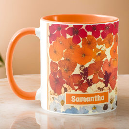 Caneca Vintage Personalizada - Mão de Flor Pressionada