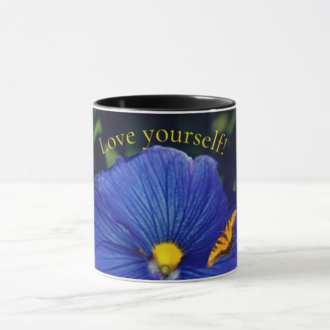 Caneca violeta azul de pensamento (Centro)