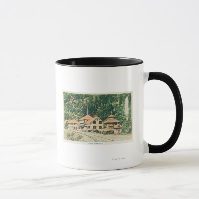 Caneca Visão Exterior dos Primaveras ResortShasta, CA (Direita)