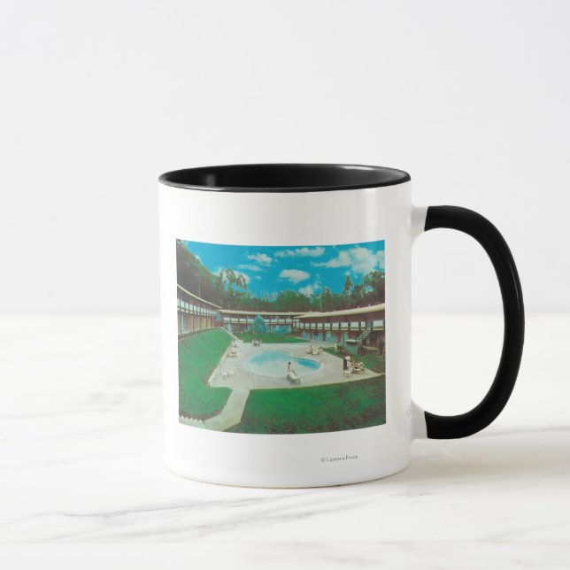 Caneca Vista aérea da Piscina de resort de chá de Ouro (Direita)