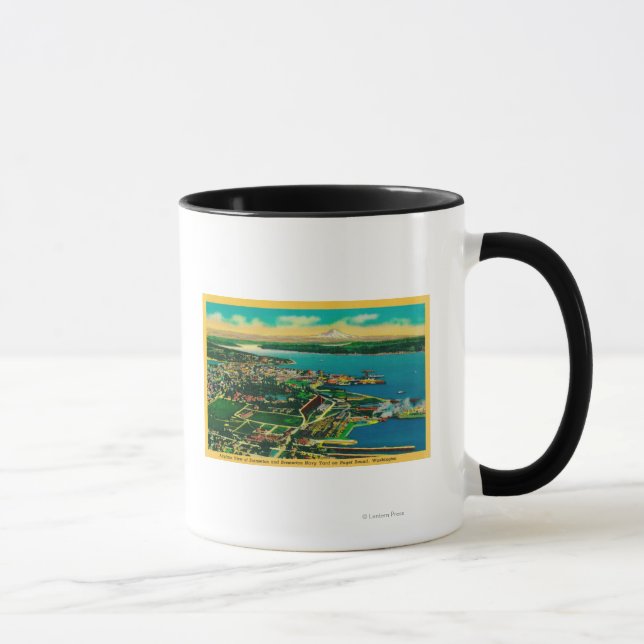 Caneca Vista aérea de Bremerton e de Bremerton Marinho Ya (Direita)