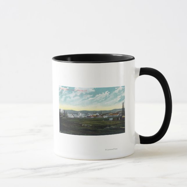 Caneca Vista aérea dos campos petrolíferos do campo 27Coa (Direita)
