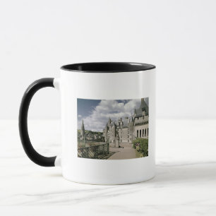 Caneca Vista da fachada ocidental do restaurado