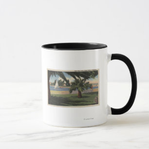 Caneca Vista da ilha Collins, veleiro na água