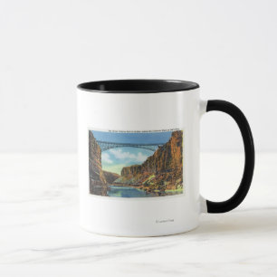 Caneca Vista da ponte do Navajo na balsa de Lee