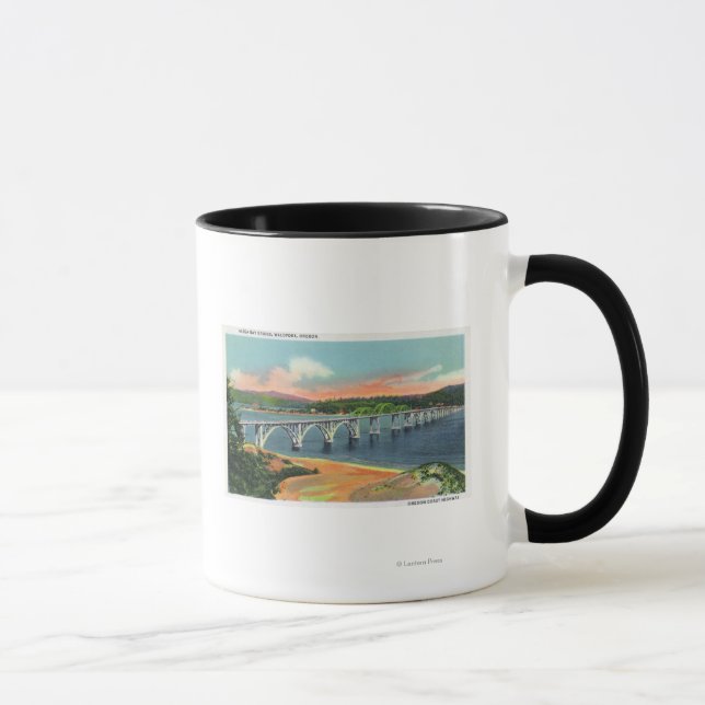 Caneca Vista da ponte sobre a Baía de Alsea (Direita)