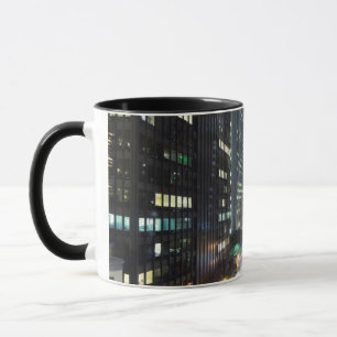 Caneca Vista de construções de gabinete distrital
