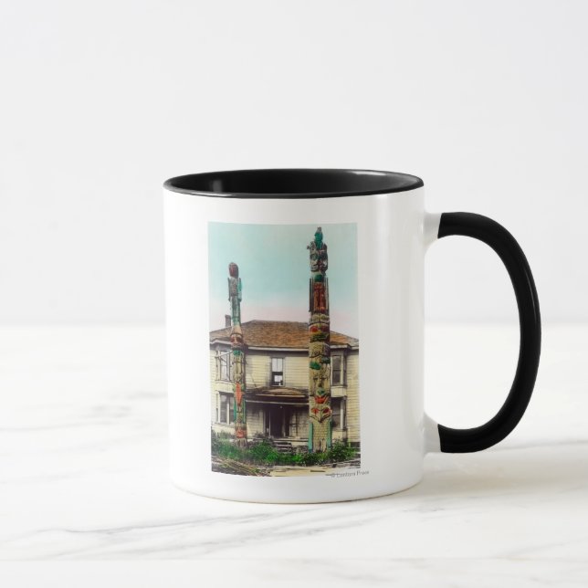 Caneca Vista de Dois TotempolosWrangell, AK (Direita)