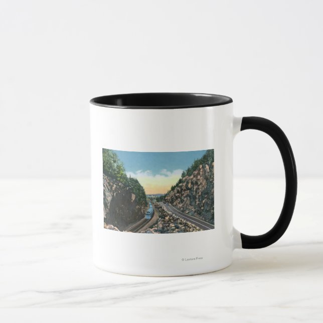 Caneca Vista de um comboio ao longo da autoestrada (Direita)
